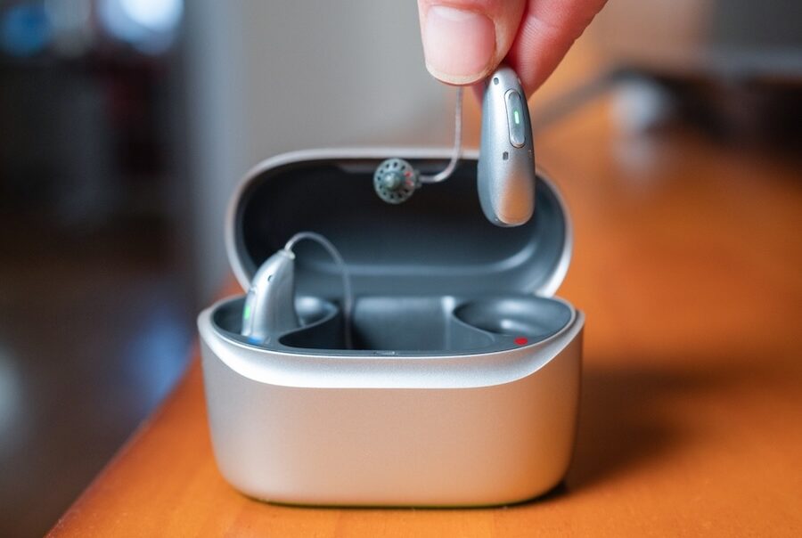 Hearing, hearing aids, and dementia